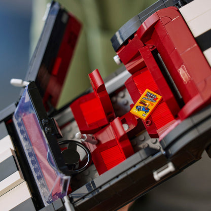 LEGO® ICONS™ Chevrolet Camaro Z28 - Mô hình xe ô tô cổ điển lắp ráp LEGO 10304