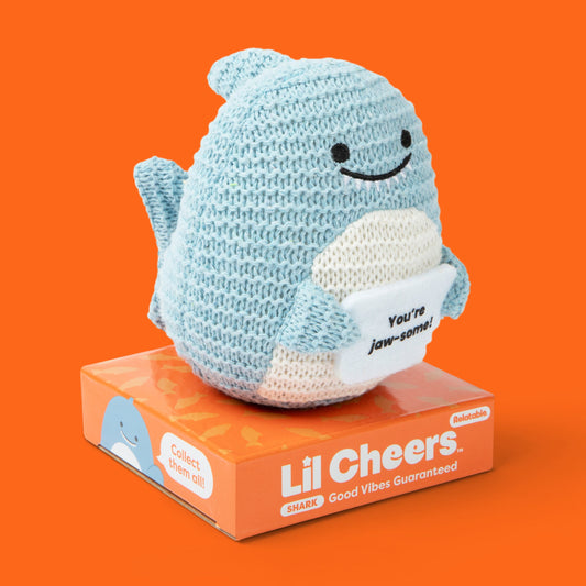 Lil Cheers Shark – Thú Nhồi Bông Cá Mập Crochet Mini Relatable
