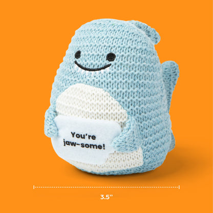 Lil Cheers Shark – Thú Nhồi Bông Cá Mập Crochet Mini Relatable