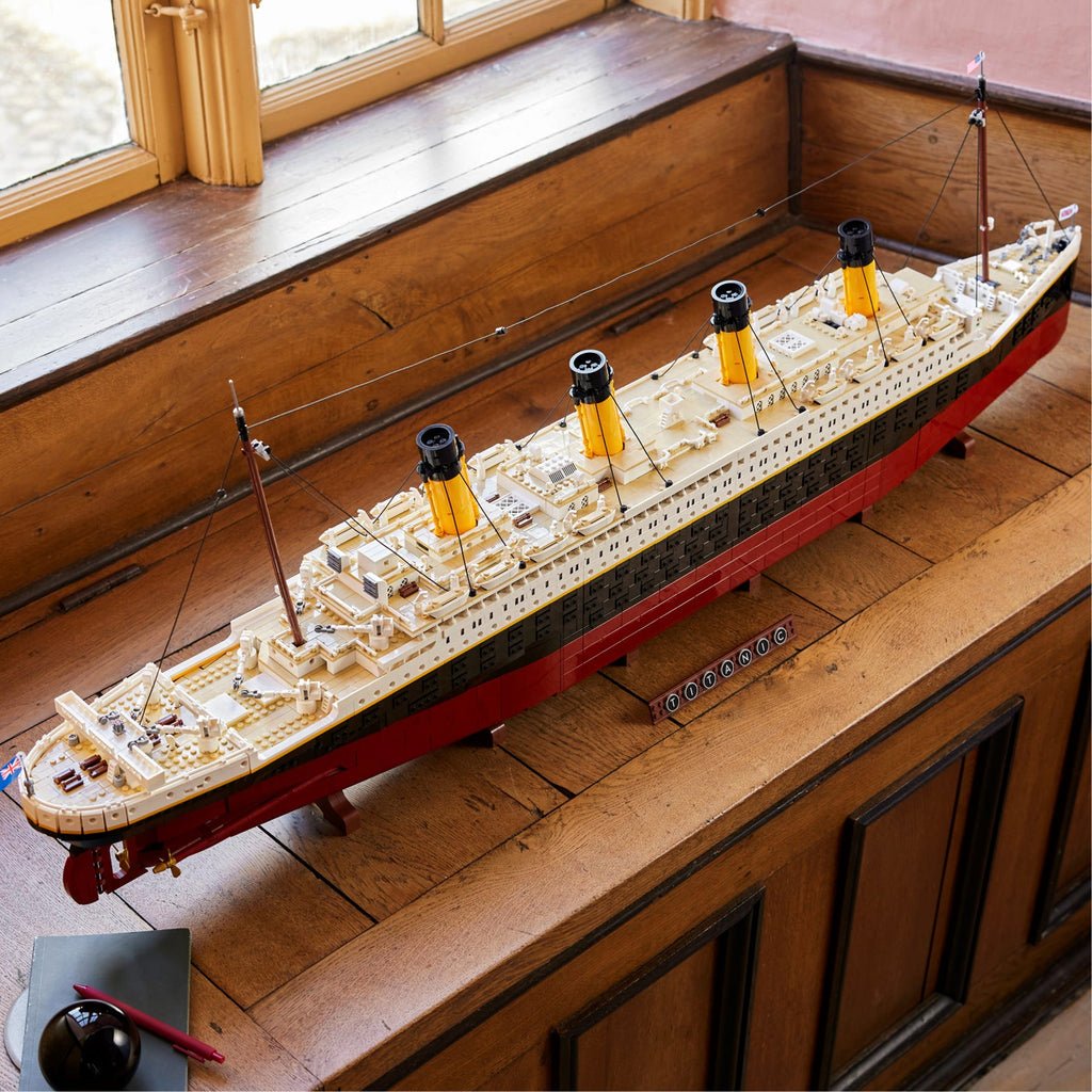 LEGO® Creator Expert Titanic - Mô hình Tàu Thủy Khổng Lồ 9090 Mảnh Ghép (10294) LEGO - ảnh 2 - LEGO