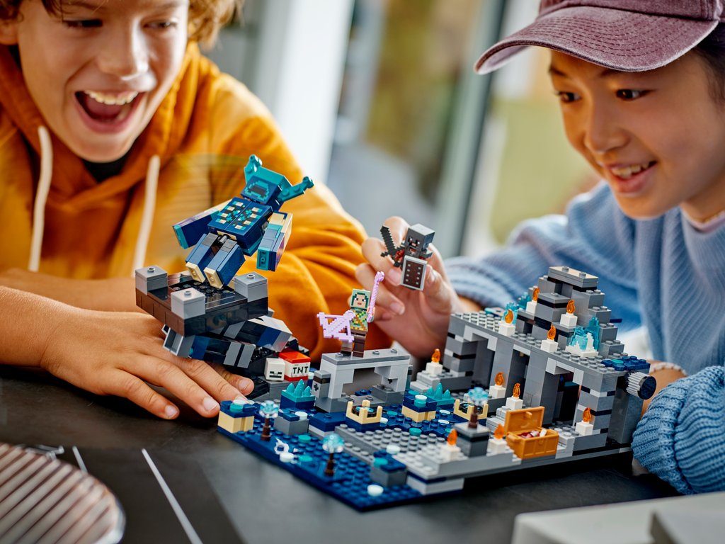 LEGO® Minecraft® The Deep Dark Battle - Bộ Đồ Chơi Lắp Ráp Cuộc Chiến Hang Sâu 21246 - Hình ảnh bổ sung 5