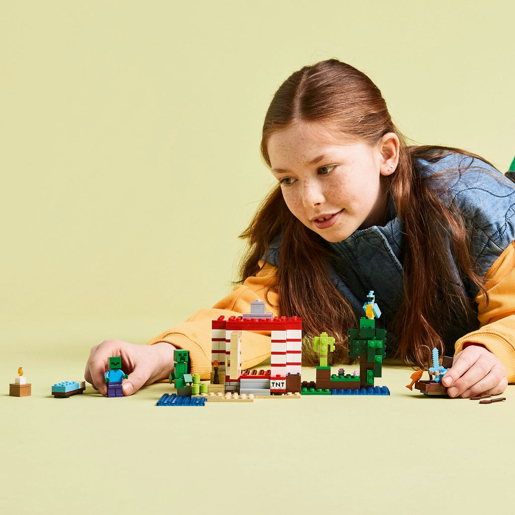 LEGO® Minecraft® The TNT Jungle House - Đồ Chơi Lắp Ráp Ngôi Nhà TNT Rừng Rậm 21275 - LEGO - Góc nhìn khác 3