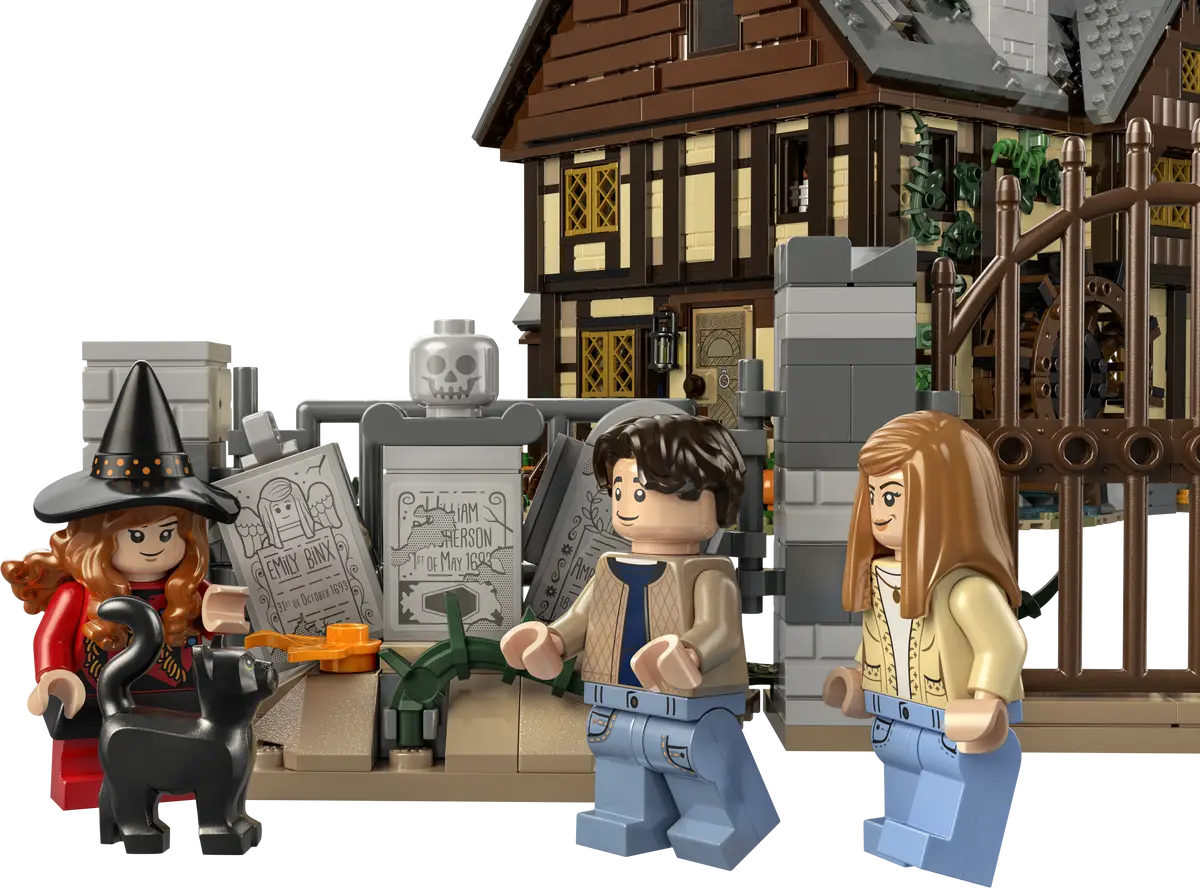 LEGO® Ideas Disney Hocus Pocus: The Sanderson Sisters’ Cottage - Mô hình Ngôi nhà Sanderson - LEGO 21341 - Góc nhìn khác 3