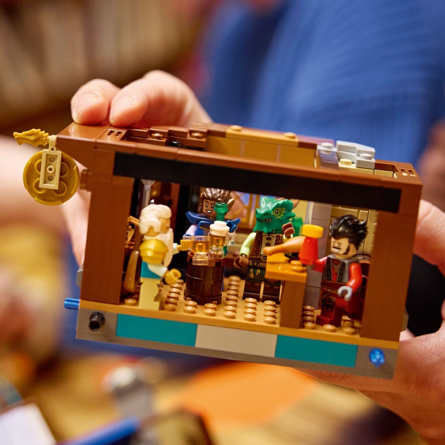 LEGO® Ideas Dungeons & Dragons: Red Dragon’s Tale - Bộ Lắp Ráp Thế Giới Fantasy - LEGO 21348 - Hình ảnh bổ sung 6