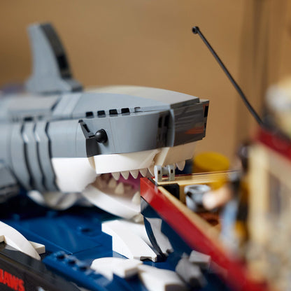 LEGO® Ideas Jaws - Bộ Lắp Ráp Mô Hình Hàm Cá Mập 21350 LEGO - ảnh 1 - Building Set
