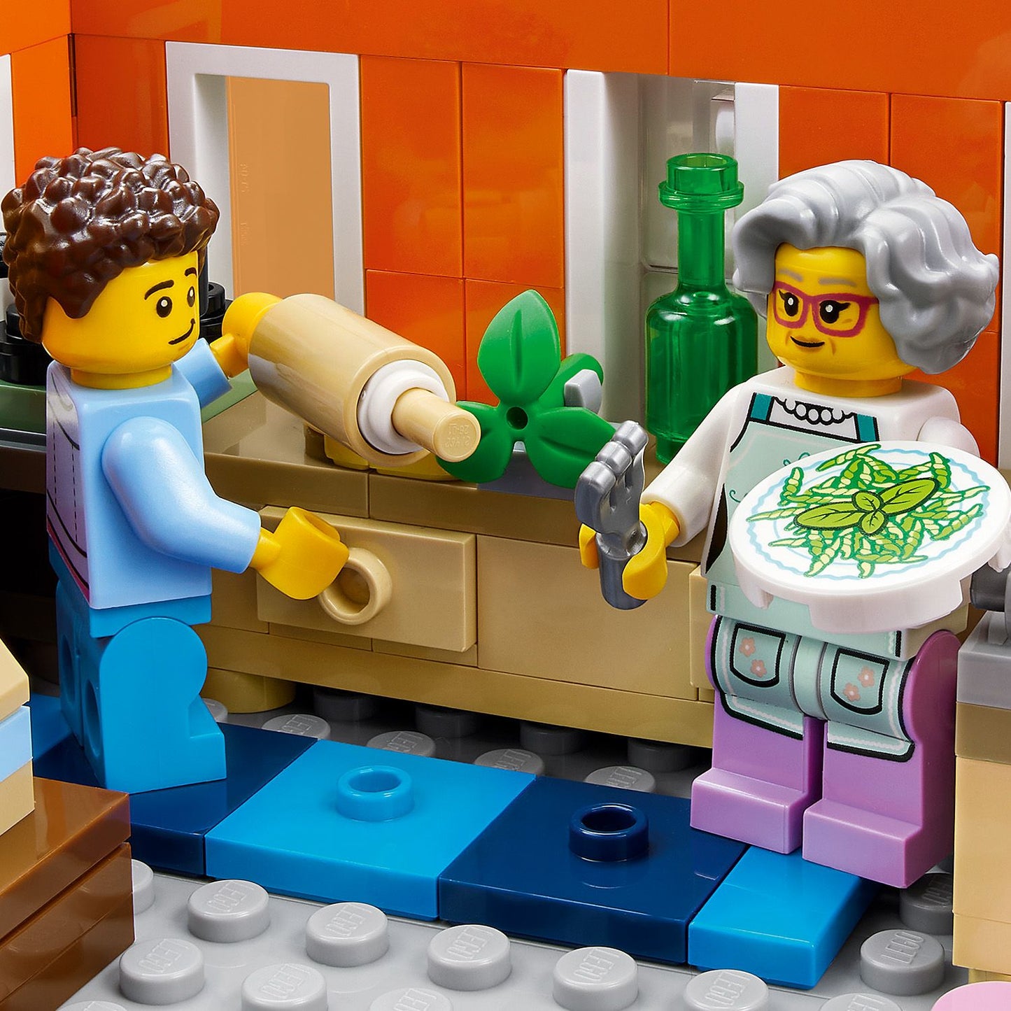 LEGO® Ideas Italian Riviera - Mô Hình Làng Chài Ý 21359 - LEGO LEGO - ảnh 4 - LEGO
