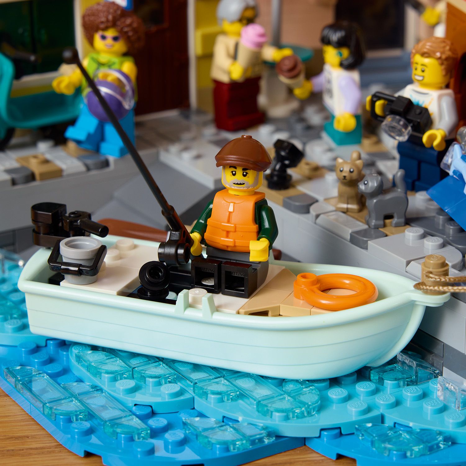 LEGO® Ideas Italian Riviera - Mô Hình Làng Chài Ý 21359 - LEGO LEGO - ảnh 6 - LEGO