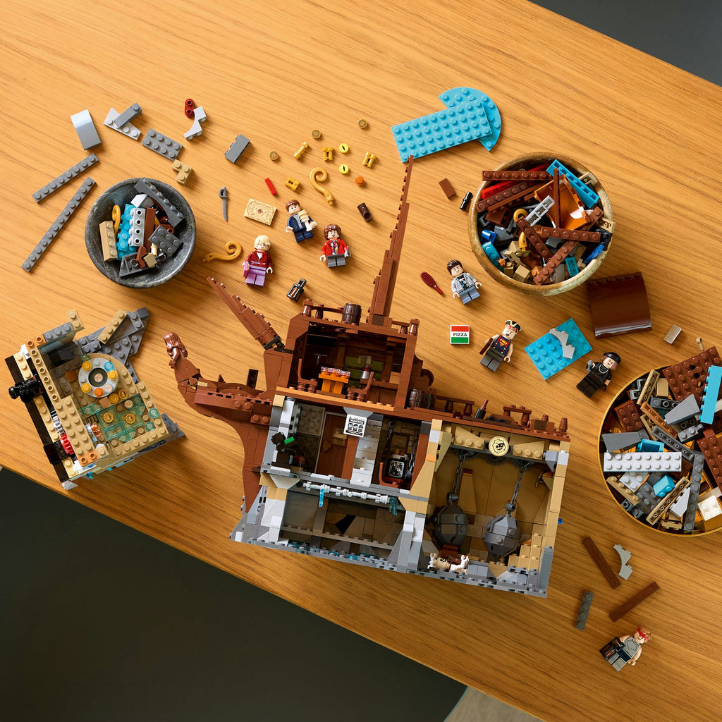 LEGO® Ideas The Goonies - Mô hình lắp ráp xác tàu cướp biển Inferno - LEGO 21363 - Hình ảnh bổ sung 5