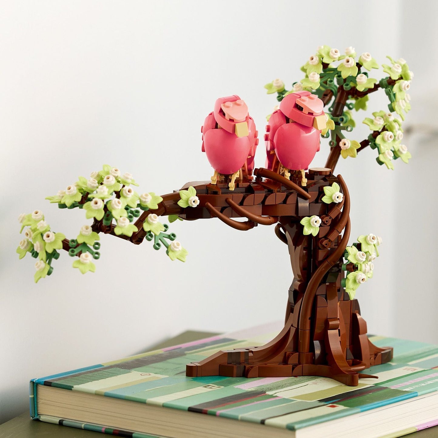 LEGO® Ideas Love Birds - Bộ Lắp Ráp Chim Tình Yêu LEGO 21365 LEGO - ảnh 4 - Lego