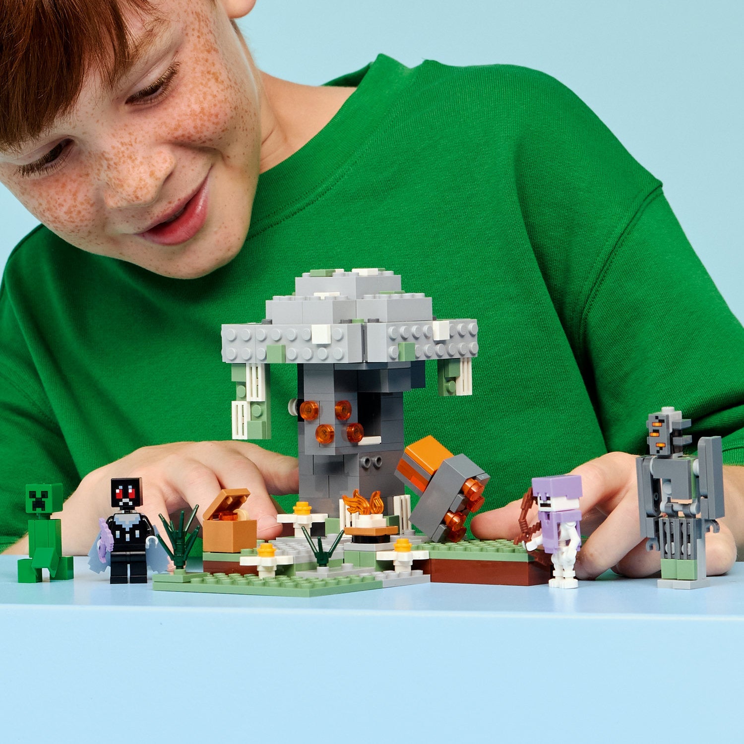 LEGO® Minecraft® The Pale Garden - Đồ chơi lắp ráp Khu Vườn Nhợt Nhạt (21586) - LEGO Minecraft - Góc nhìn khác 3