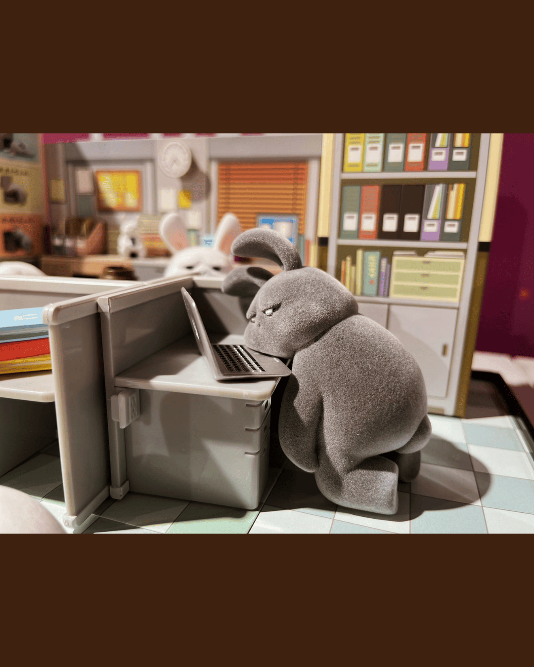 Monday Bruce My Mood At Work vol.1 Blindbox Mô Hình Art Toy TOYS ALLIANCE TOYS ALLIANCE - ảnh 2 - Blind Box