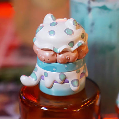 BOOBOO and Hamburgur Pig Family Figure - Mô hình Blind Box - OTHER ART TOYS L730018