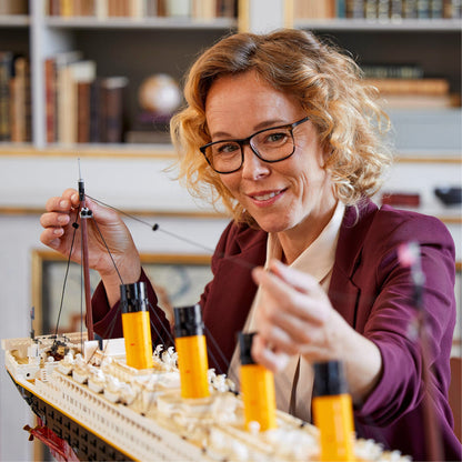 LEGO® Creator Expert Titanic - Mô hình Tàu Thủy Khổng Lồ 9090 Mảnh Ghép (10294)