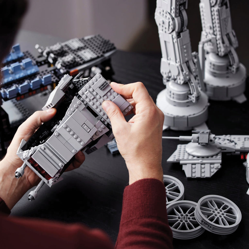 LEGO® Star Wars™ AT-AT™ - Mô Hình Lắp Ráp UCS 75313 - Đồ Chơi Sưu Tầm Cao Cấp