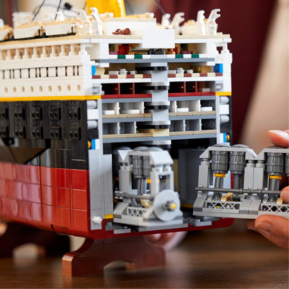 LEGO® Creator Expert Titanic - Mô hình Tàu Thủy Khổng Lồ 9090 Mảnh Ghép (10294) LEGO - ảnh 7 - LEGO