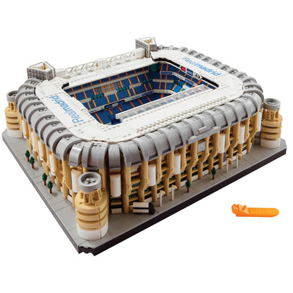 LEGO® Real Madrid – Santiago Bernabéu Stadium - Mô Hình Sân Vận Động Bóng Đá - LEGO 10299 - Hình ảnh chi tiết 2