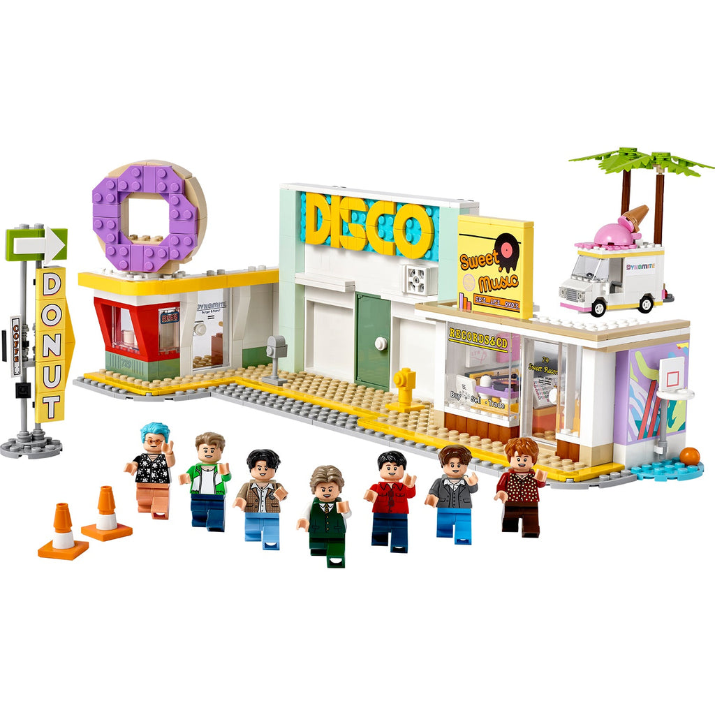 LEGO® Ideas BTS Dynamite - Bộ Lắp Ráp Mô Hình Nhóm Nhạc BTS (21339) - LEGO Ideas - Hình ảnh chi tiết 2
