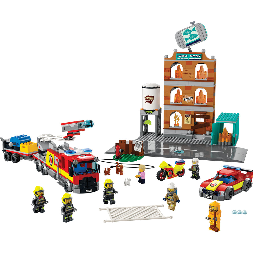 LEGO® City Fire Brigade - Bộ Đồ Chơi Lắp Ráp Lữ Đoàn Cứu Hỏa - LEGO 60321 - Hình ảnh chi tiết 2