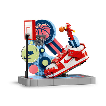 LEGO® Nike Dunk Trickshot - Bộ Lắp Ráp Giày Nike Dunk & Sân Bóng Rổ - LEGO 43021 - Hình ảnh chi tiết 2
