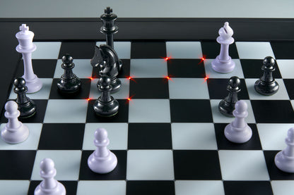 The King Competition - Máy Tính Chơi Cờ Vua Thông Minh - Millennium M831 Millennium 2000 GmbH - ảnh 1 - Chess Computer