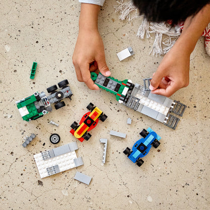 LEGO® Creator 3-in-1 Race Car Transporter - Đồ Chơi Lắp Ráp Xe Vận Chuyển Đua Xe 3 trong 1 - LEGO 31113 - Góc nhìn khác 3