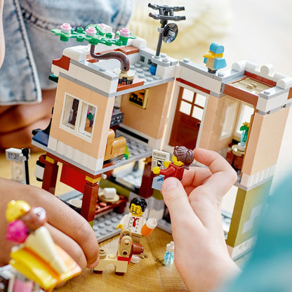 LEGO® Creator 3-in-1 Downtown Noodle Shop - Đồ Chơi Lắp Ráp Tiệm Mì Trung Tâm Thành Phố LEGO 31131 - Hình ảnh bổ sung 9