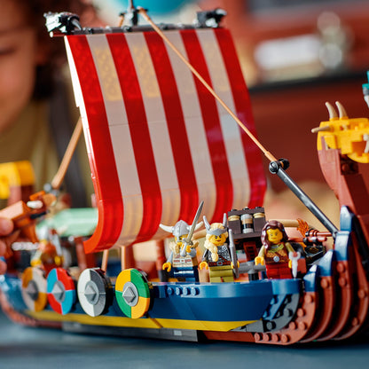 LEGO® Creator 3-in-1 Viking Ship and the Midgard Serpent - Bộ Đồ Chơi Lắp Ráp Tàu Viking (31132) - Hình ảnh bổ sung 4