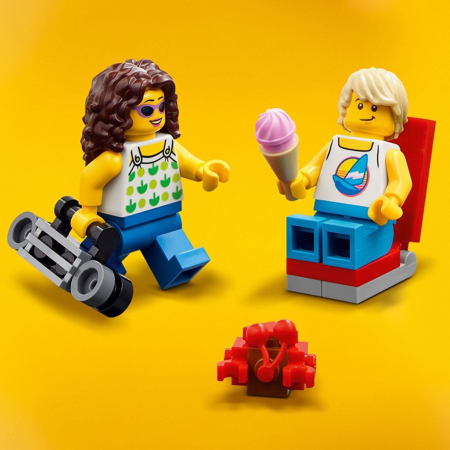 LEGO® Creator 3-in-1 Beach Camper Van - Xe Cắm Trại Bãi Biển Lắp Ráp 3 Trong 1 - LEGO 31138 LEGO - ảnh 5 - Lego Building Sets
