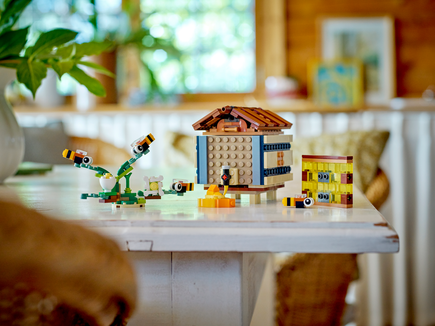 LEGO Creator 3-in-1 Birdhouse - Bộ Lắp Ráp Nhà Chim 3 Trong 1 (31143) - Hình ảnh bổ sung 5