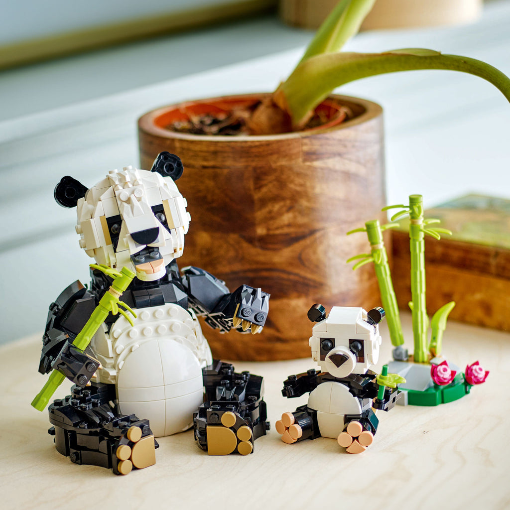 LEGO® Creator 3-in-1 Wild Animals: Panda Family - Bộ Đồ Chơi Lắp Ráp 3 Trong 1 - LEGO 31165 - Hình ảnh bổ sung 5
