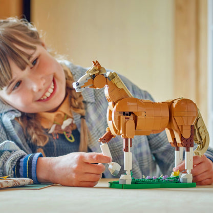 LEGO® Creator 3-in-1 Beautiful Horse - Đồ Chơi Lắp Ráp Động Vật 3-trong-1 (31166) - Góc nhìn khác 3