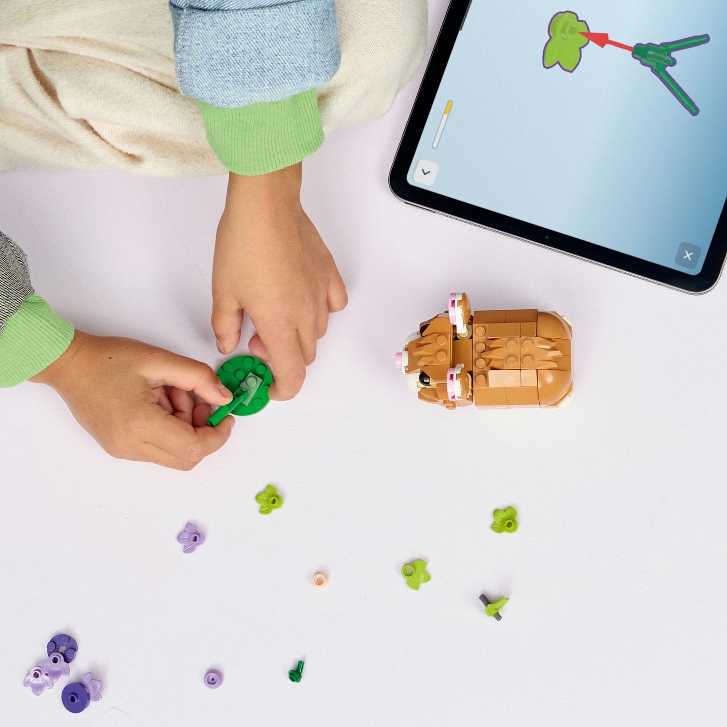 LEGO® Creator 3-in-1 Cute Hamster with a Flower - Đồ Chơi Lắp Ráp 3 Trong 1 Chuột Hamster, Nhím & Đại Bàng - LEGO 31376 - Hình ảnh bổ sung 5