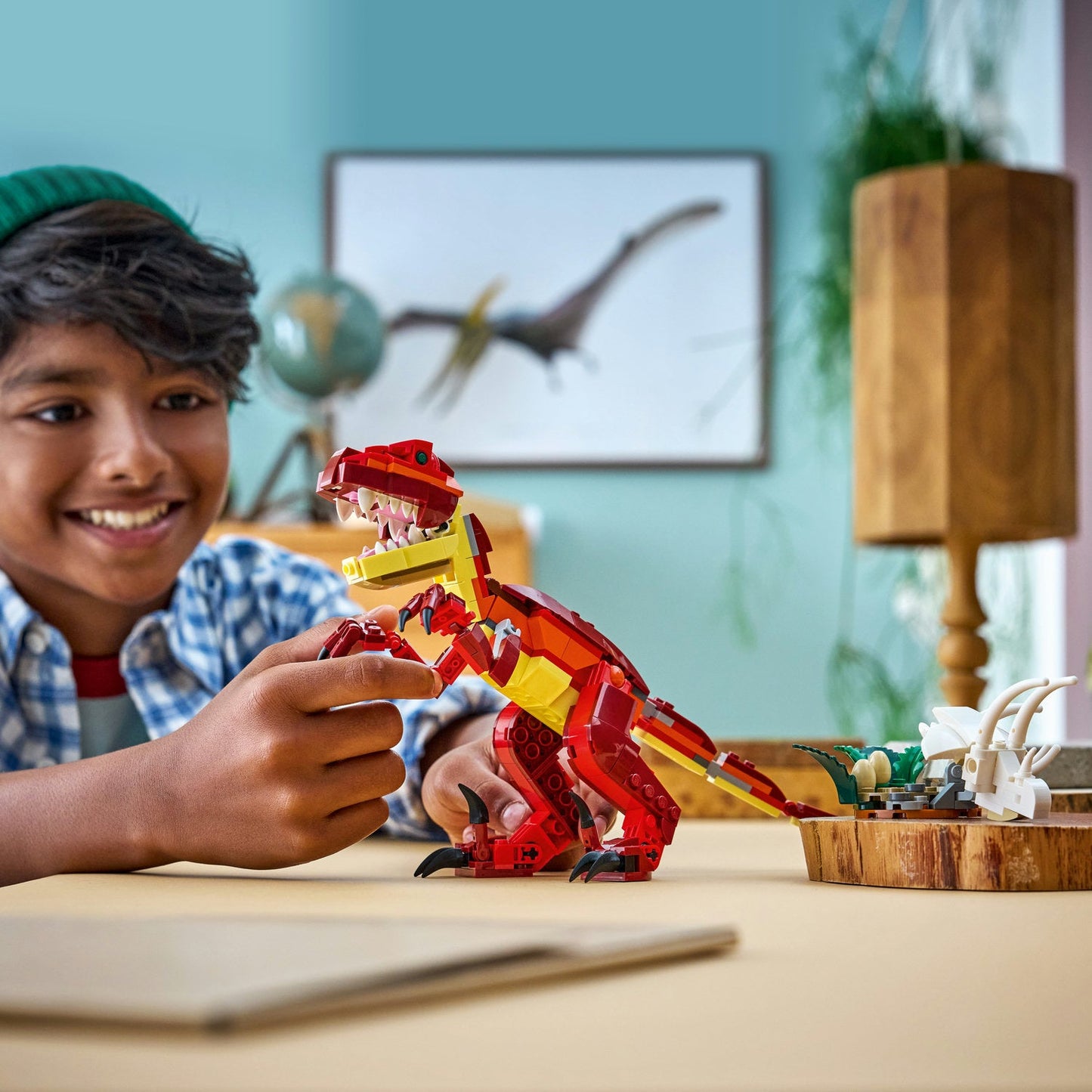 LEGO® Creator 3-in-1 Fierce Dinosaur - Khủng Long Hung Tợn 3 Trong 1 - LEGO 31379 - Góc nhìn khác 3