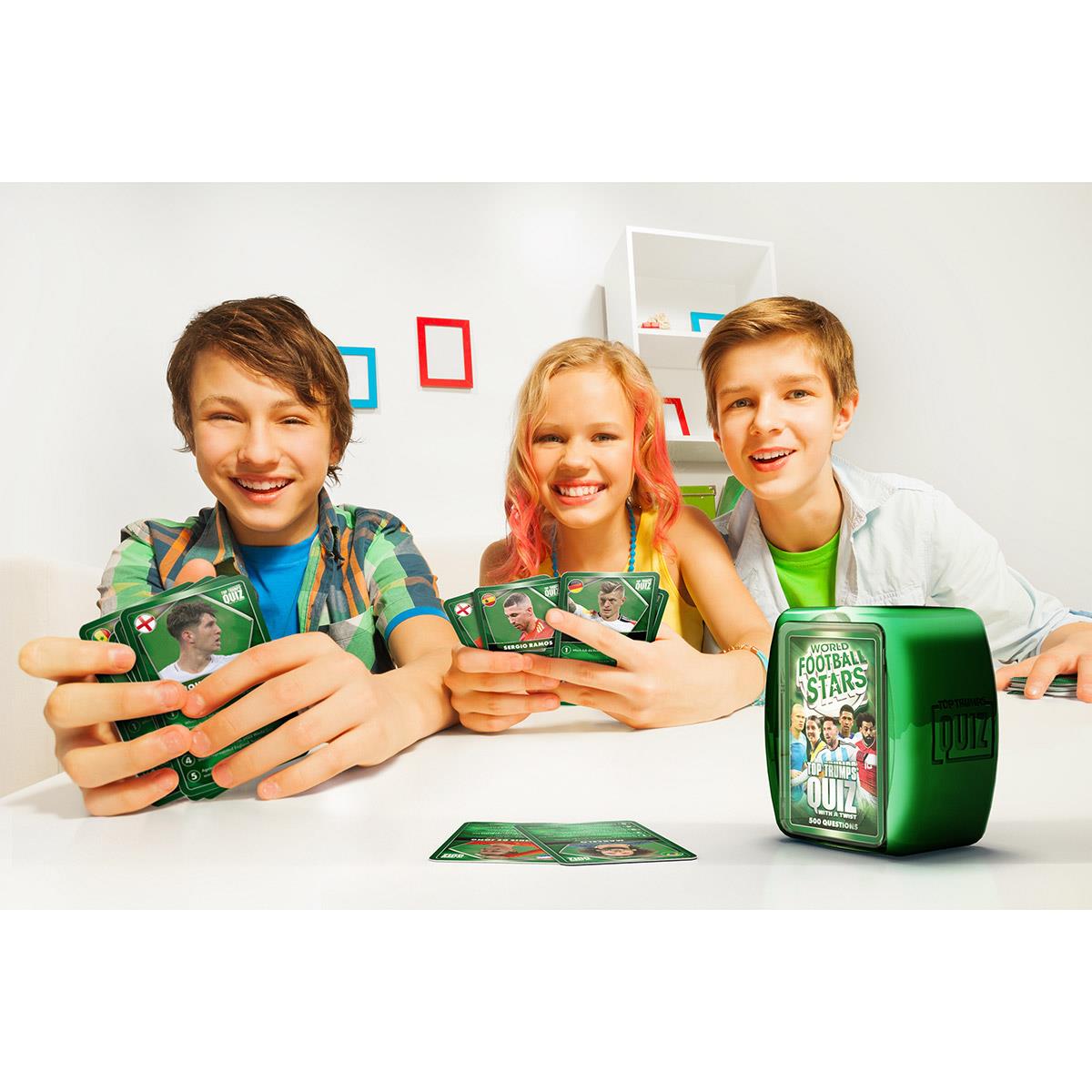World Football Stars Green Top Trumps Quiz Card Game - Trò Chơi Thẻ Bài Đố Vui Bóng Đá - Winning Moves - Hình ảnh bổ sung 5