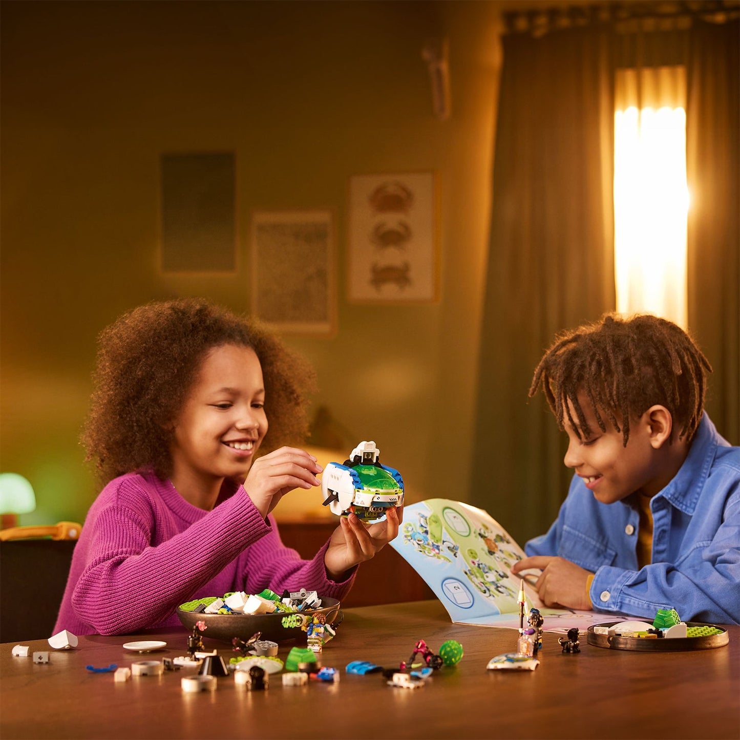 LEGO® DREAMZzz™ Mateo and Z-Blob the Knight Battle Mech - Robot Hiệp Sĩ 3-Trong-1 - LEGO 71485 - Góc nhìn khác 3