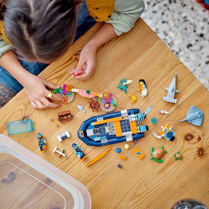 LEGO® City Explorer Diving Boat - Đồ Chơi Lắp Ráp Tàu Thuyền Lặn Thám Hiểm - LEGO 60377 - Hình ảnh bổ sung 4