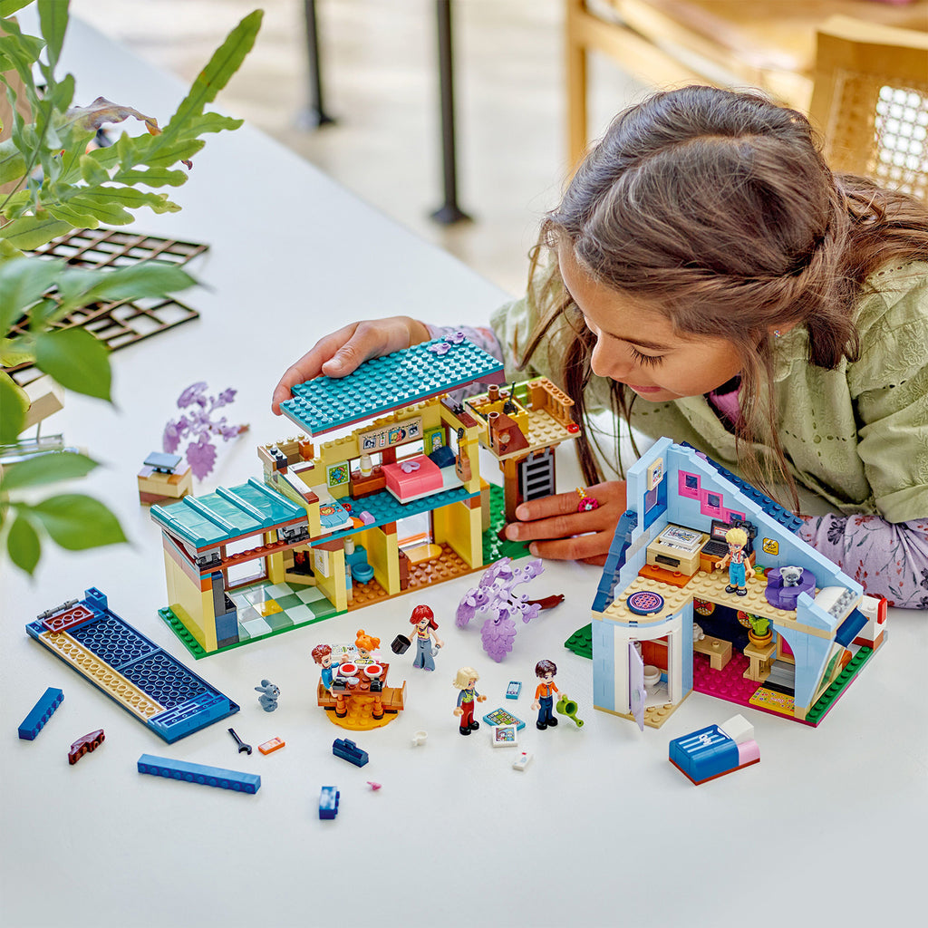 LEGO® Friends™ Olly and Paisley's Family Houses - Đồ Chơi Lắp Ráp Ngôi Nhà Của Olly Và Paisley LEGO 42620 - Góc nhìn khác 3