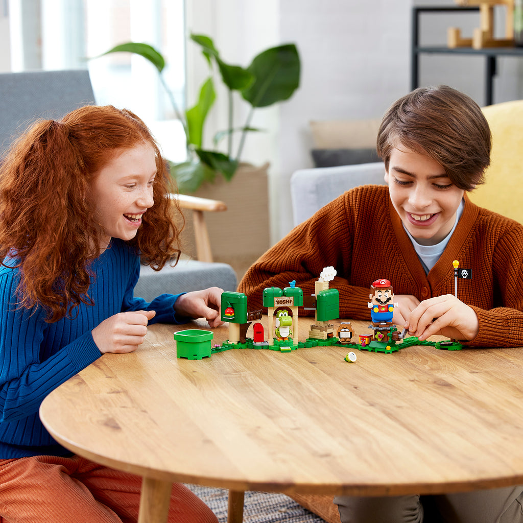 LEGO® Super Mario™ Yoshi’s Gift House Expansion Set - Bộ Mở Rộng Ngôi Nhà Quà Tặng Yoshi - LEGO 71406 - Góc nhìn khác 3