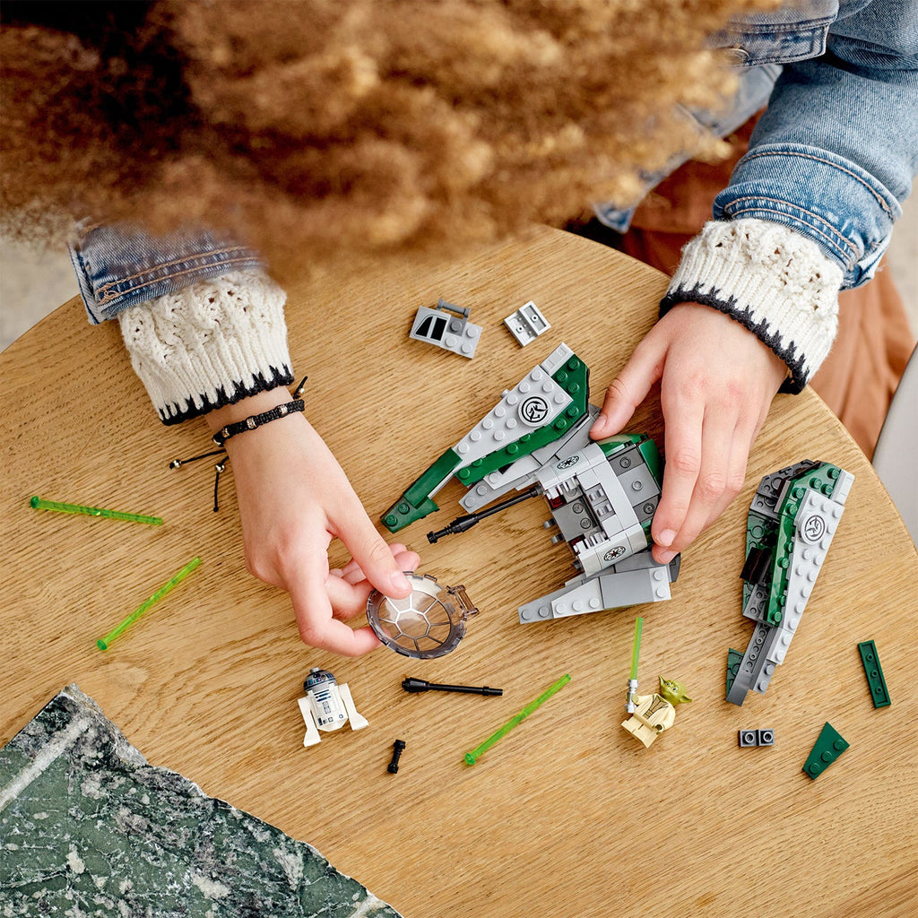 LEGO® Star Wars™ Yoda's Jedi Starfighter™ Mô Hình Lắp Ráp LEGO 75360 - Hình ảnh bổ sung 5