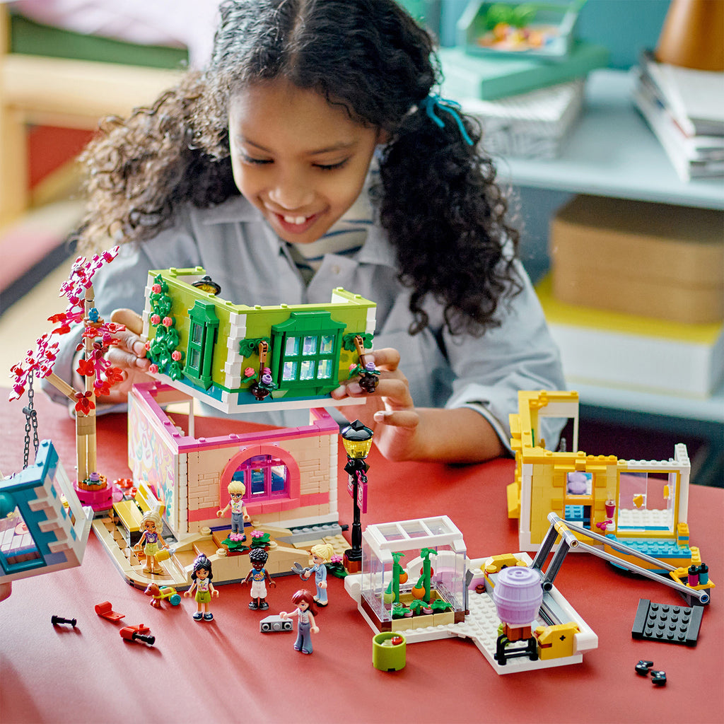 LEGO® Friends™ Heartlake City Community Center - Đồ chơi lắp ráp Trung tâm cộng đồng - LEGO 41748 - Hình ảnh bổ sung 4
