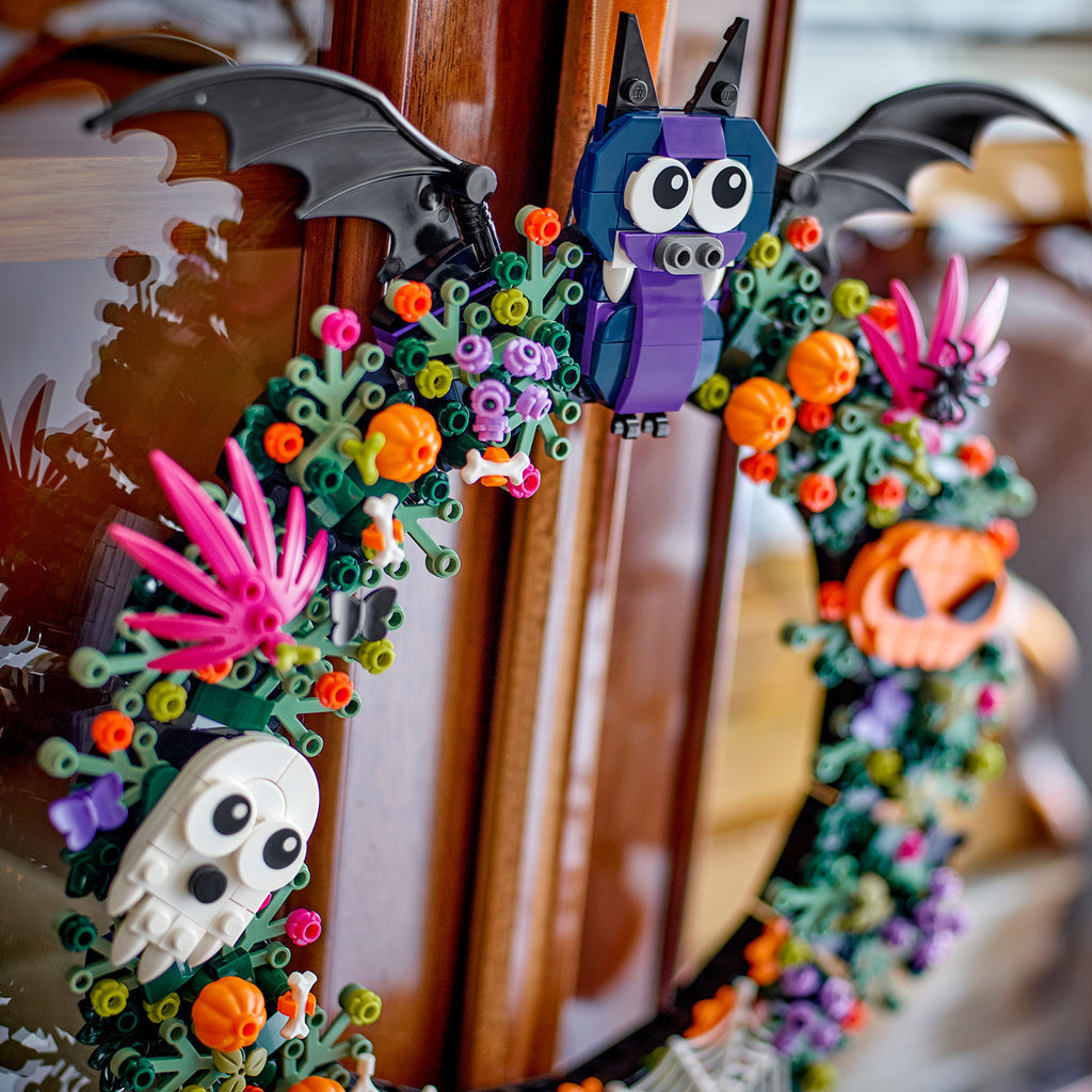 LEGO® Halloween Wreath - Vòng Hoa Trang Trí Halloween LEGO 40825 - Góc nhìn khác 3