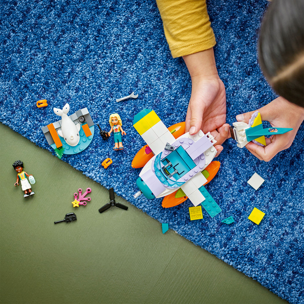 LEGO® Friends™ Sea Rescue Plane - Máy Bay Cứu Hộ Biển - LEGO 41752 - Hình ảnh bổ sung 4