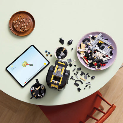 LEGO® Ideas Tuxedo Cat - Mô hình Mèo Đen Trắng Lắp Ráp - LEGO 21349 - Hình ảnh bổ sung 4