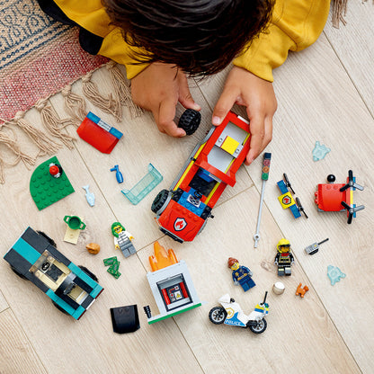 LEGO® City Fire Rescue & Police Chase - Đồ Chơi Lắp Ráp Xe Cứu Hỏa & Cảnh Sát Rượt Đuổi LEGO 60319 - Góc nhìn khác 3