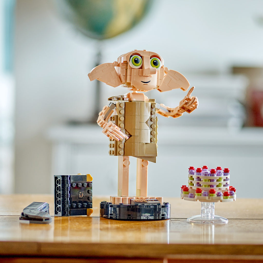 LEGO® Harry Potter™ Dobby™ the House-Elf - Mô hình Gia tinh Dobby lắp ráp - LEGO 76421 - Góc nhìn khác 3