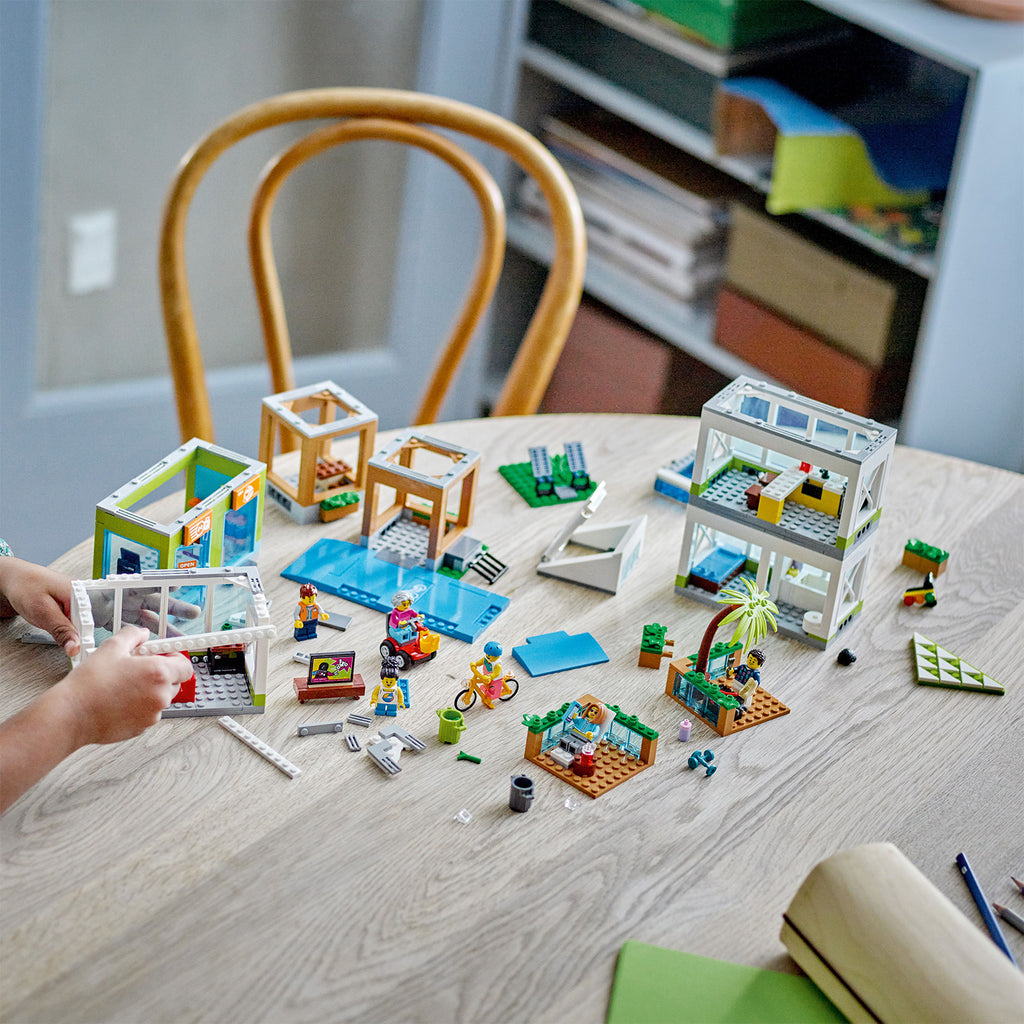 LEGO® City Apartment Building - Bộ Lắp Ráp Chung Cư Thành Phố - LEGO 60365 - Góc nhìn khác 3