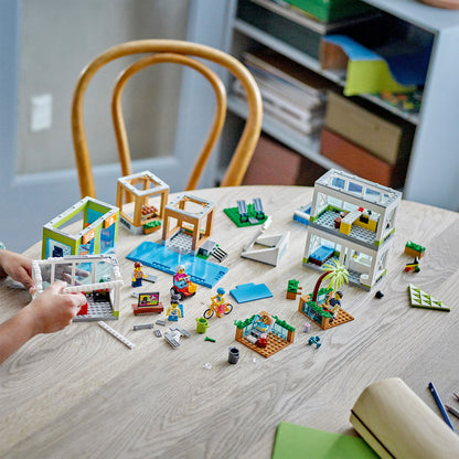 LEGO® City Apartment Building - Bộ Lắp Ráp Chung Cư Thành Phố - LEGO 60365 - Góc nhìn khác 3