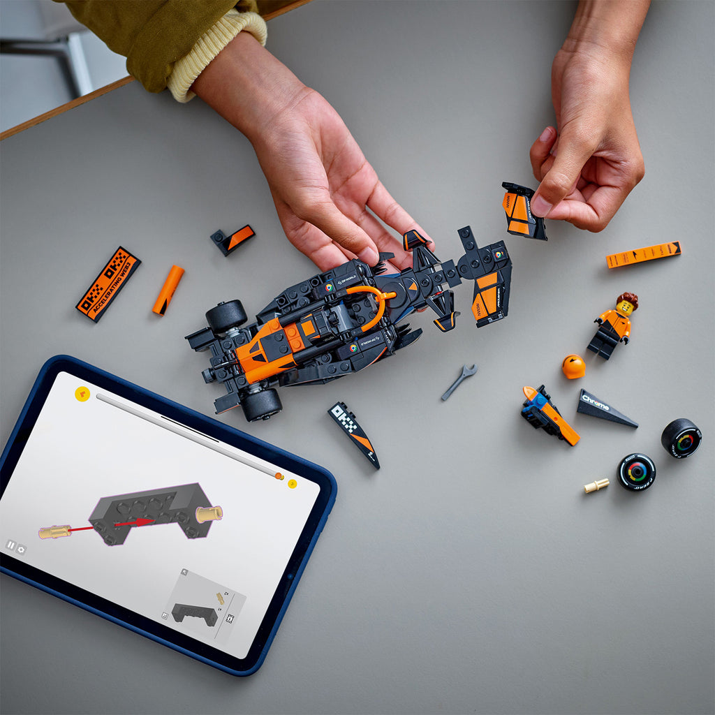 LEGO® Speed Champions - McLaren F1® Team MCL38 Race Car Mô Hình Xe Đua Công Thức 1 (F1) Đồ Chơi Lắp Ráp - Hình ảnh bổ sung 4