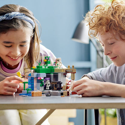 LEGO® Minecraft® The Skeleton Dungeon - Bộ Lắp Ráp Hang Động Xương - LEGO 21189 - Góc nhìn khác 3