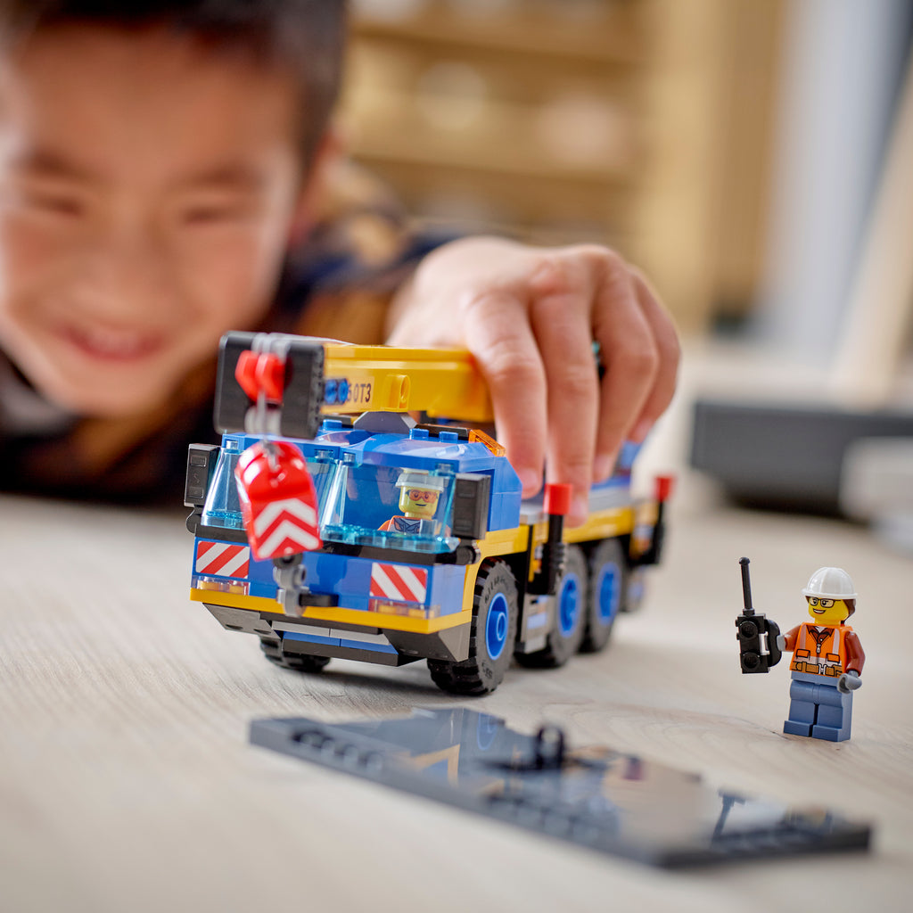 LEGO® City Mobile Crane - Xe Cần Cẩu Di Động - LEGO 60324 - Góc nhìn khác 3
